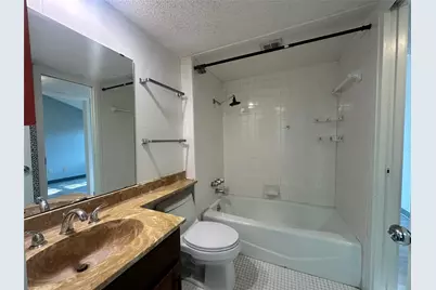 2206 Trailside Drive #302, Austin, TX 78704 - Photo 22