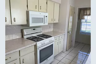 307 Hickok Court, Austin, TX 78753 - Photo 6