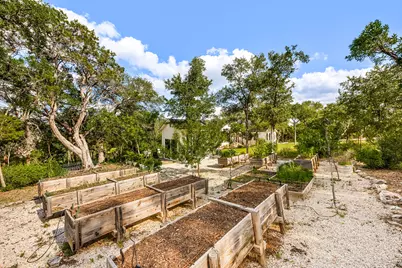359 Ash Juniper Drive, New Braunfels, TX 78132 - Photo 38