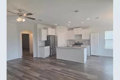 109 Akston Court, Jarrell, TX 76537 - Photo 4