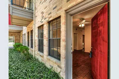 2216 San Gabriel Street #105, Austin, TX 78705 - Photo 2