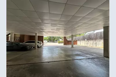 106 E 30th Street E #310, Austin, TX 78705 - Photo 6