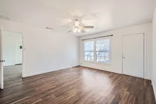 7348 S US Hwy 183 Hwy, Lockhart, TX 78644 - Photo 10