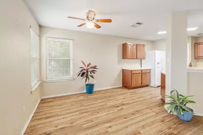 229 Phillips Street, Hutto, TX 78634 - Photo 6