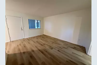 3106 Duval Street #305, Austin, TX 78705 - Photo 4