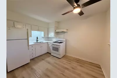 3106 Duval Street #305, Austin, TX 78705 - Photo 6