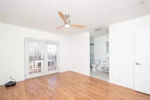 501 Greenway Dr, Pflugerville, TX 78660 - Photo 16