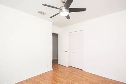 501 Greenway Drive, Pflugerville, TX 78660 - Photo 14