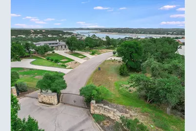 18200 Cedar Sage Court, Lago Vista, TX 78645 - Photo 16