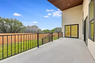 21803 Ohenry Ave, Lago Vista, TX 78645 - Photo 34