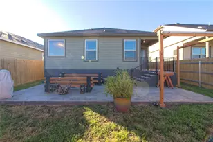 505 Greatest Gift Wy, Jarrell, TX 76537 - Photo 24