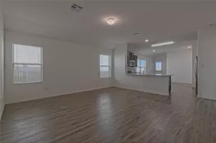 505 Greatest Gift Wy, Jarrell, TX 76537 - Photo 6