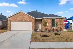 227 Rodney Boat Rd, Kyle, TX 78640 - Photo 2