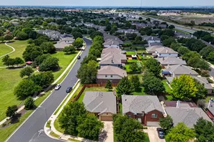 4489 Western Lake Dr, Round Rock, TX 78665 - Photo 10