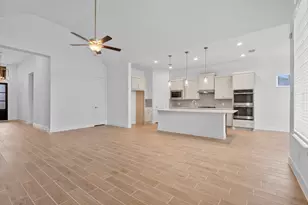 17808 Rolling Dr, Manor, TX 78653 - Photo 8