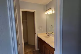 512 Maplecreek Dr, Leander, TX 78641 - Photo 10