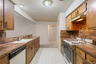 12006 Trianon Ln, Austin, TX 78727 - Photo 4