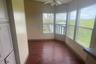 120 Roots Rd, Martindale, TX 78655 - Photo 6