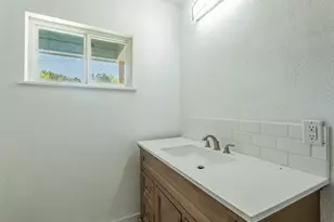 3106 Northeast Dr, Austin, TX 78723 - Photo 16