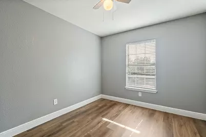 1516 Geoffs Drive, Austin, TX 78748 - Photo 16