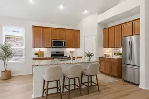 106 Barley Fork Ln, Hutto, TX 78634 - Photo 4