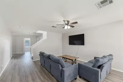 113 Matthew Drive, Hutto, TX 78634 - Photo 8