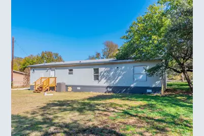 301 N Buffalo Avenue, Cedar Park, TX 78613 - Photo 6