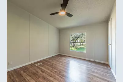 301 N Buffalo Avenue, Cedar Park, TX 78613 - Photo 12