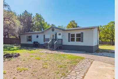 301 N Buffalo Avenue, Cedar Park, TX 78613 - Photo 2