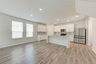 1021 Lone Peak Wy, Dripping Springs, TX 78620 - Photo 10