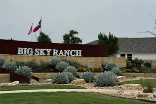 1021 Lone Peak Wy, Dripping Springs, TX 78620 - Photo 2