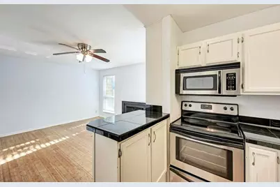 1000 W 26 Street #113, Austin, TX 78705 - Photo 6