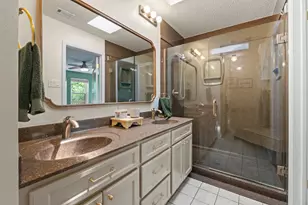 242 W Oak Loop, Cedar Creek, TX 78612 - Photo 16