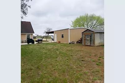 100 County Road 423, Stockdale, TX 78160 - Photo 16
