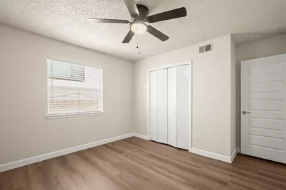 2408 Longview Street #112, Austin, TX 78705 - Photo 14