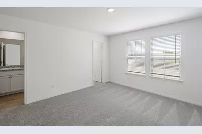 309 Carmel Canyon Trail, Jarrell, TX 76537 - Photo 6