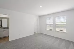 309 Carmel Cyn Trl, Jarrell, TX 76537 - Photo 6