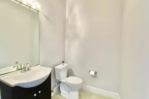 1300 E 3rd St, Austin, TX 78702 - Photo 8