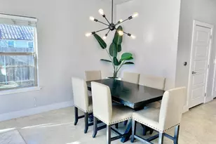 1300 E 3rd St, Austin, TX 78702 - Photo 6