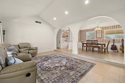 605 Parkway Street, Georgetown, TX 78628 - Photo 8