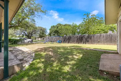 605 Parkway Street, Georgetown, TX 78628 - Photo 30
