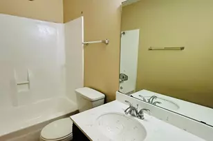 1000 W 26th St, Austin, TX 78705 - Photo 18