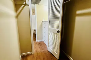 1000 W 26th St, Austin, TX 78705 - Photo 16