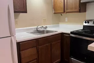 1000 W 26th St, Austin, TX 78705 - Photo 6
