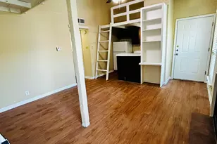 1000 W 26th St, Austin, TX 78705 - Photo 10