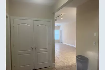 1901 Crossing Pl Place #1201-A, Austin, TX 78741 - Photo 1