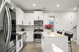 619 Hammack Dr, Austin, TX 78752 - Photo 12