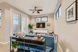 904 E 2nd St, Austin, TX 78702 - Photo 12