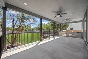 10 Honeysuckle Ln, Wimberley, TX 78676 - Photo 28