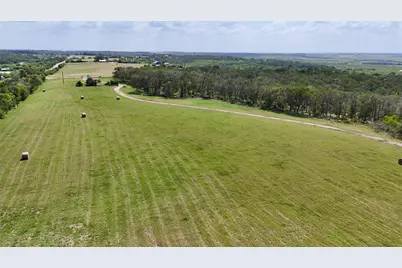 2725 Old Lehmann Road, Kingsbury, TX 78638 - Photo 34